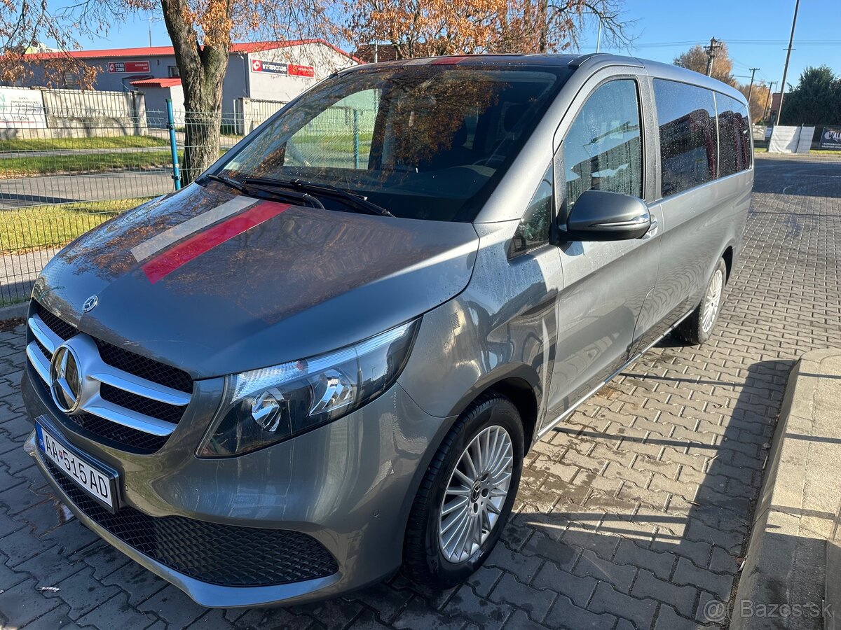 Mercedes Benz V - 2