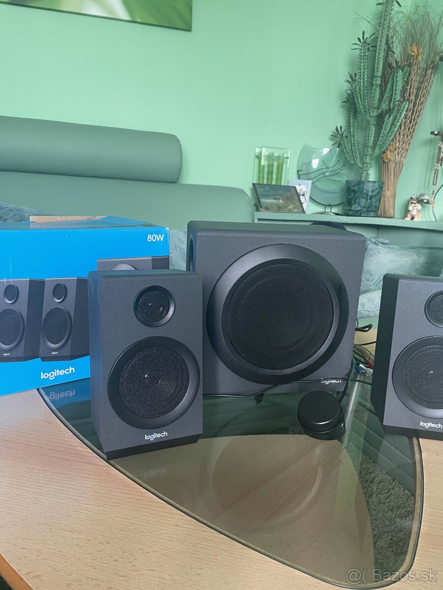 Logitech Z333 - 2