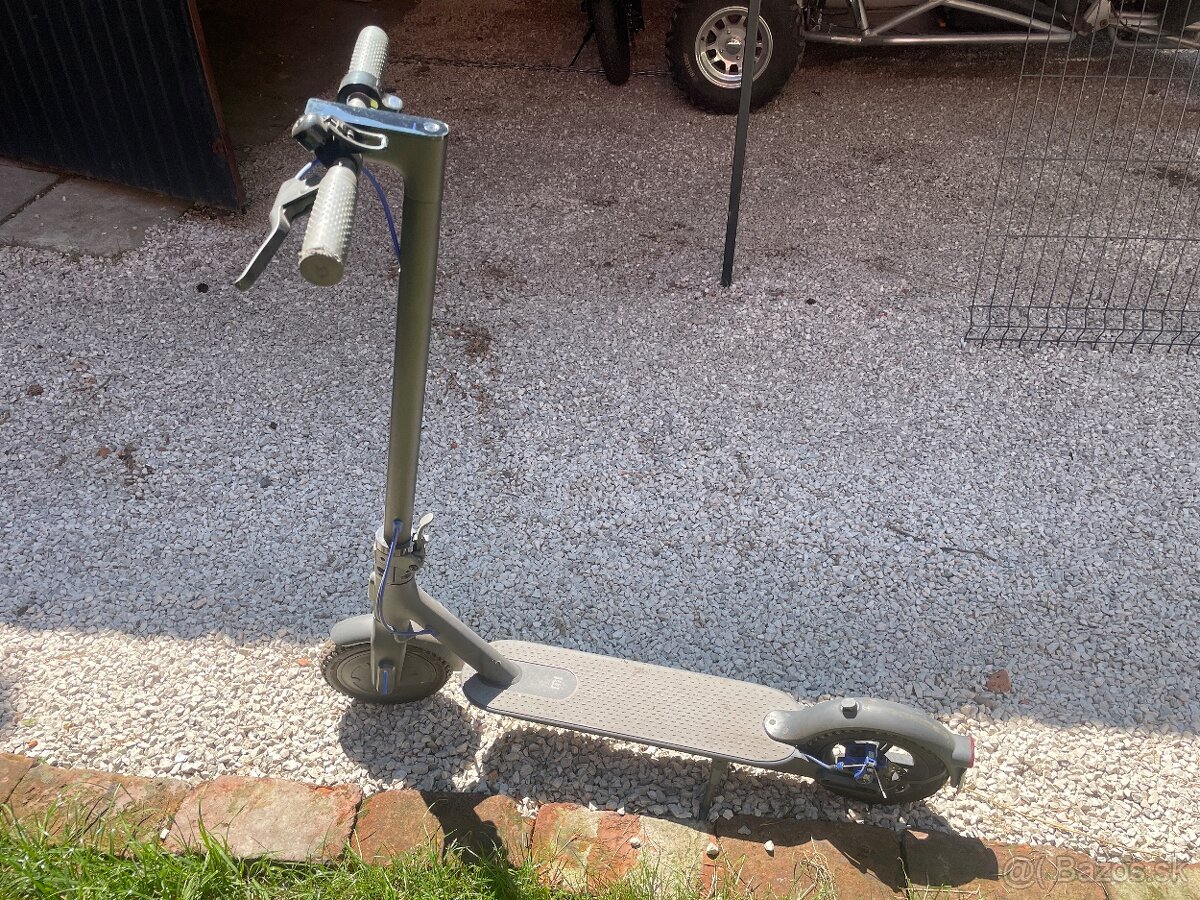 Predam kolobežku Xiaomi Mi - 2