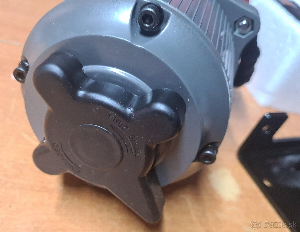 Akumulátorový navijak 12 V 1814 KG - 2