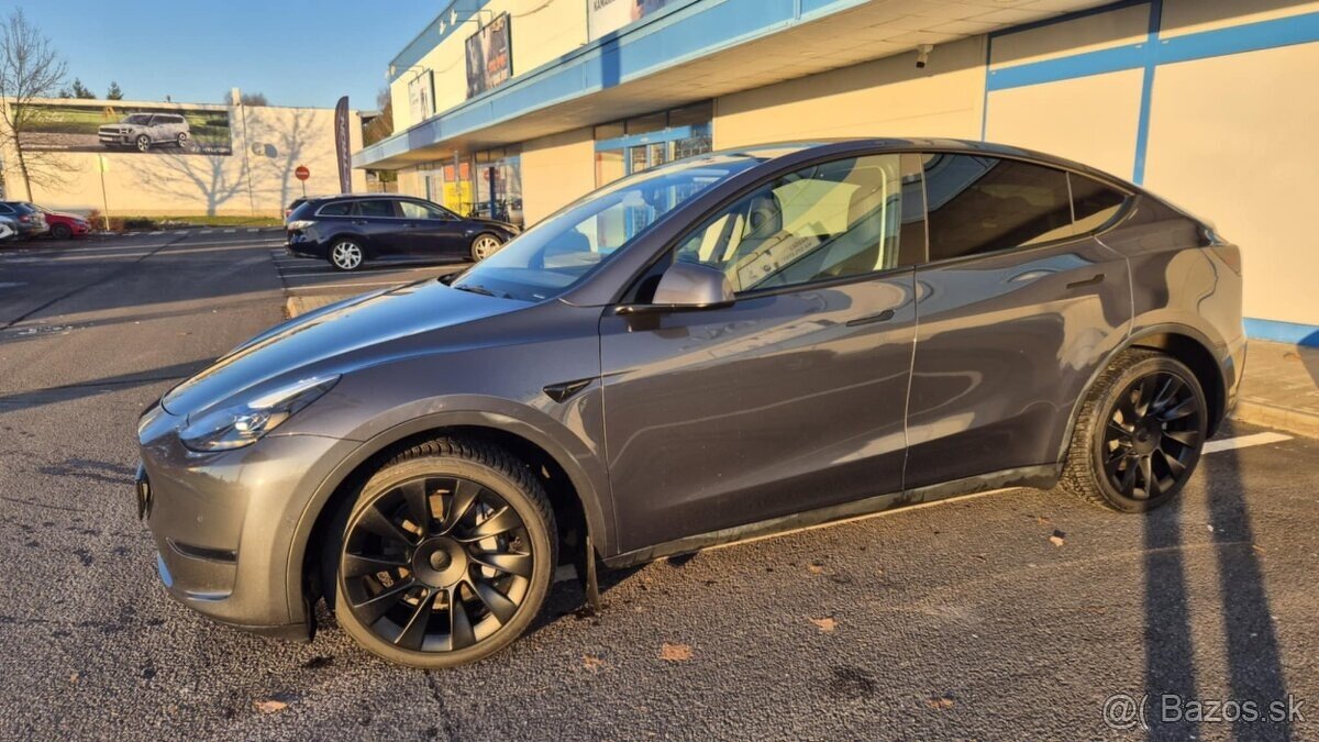 Tesla Model Y Long Range Dual Motor – 09/2021, TOP STAV - 2