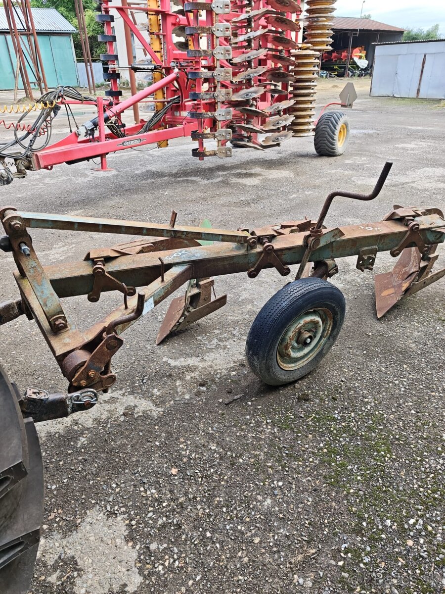 Predm pluh 3hlavy - 2