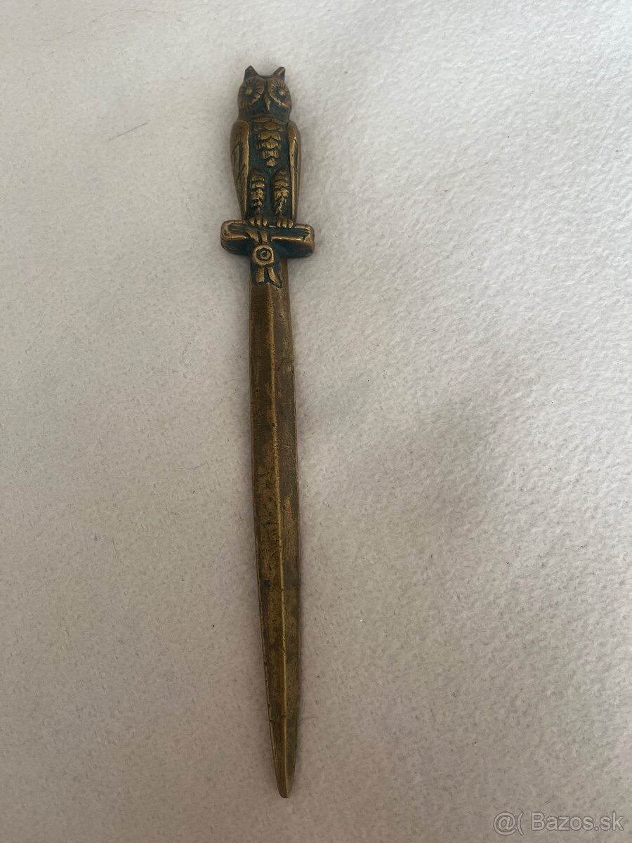 Mosadzný otvárač listov - 2