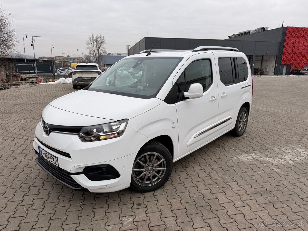 Toyota Proace City 1,5 blue HDI - 2