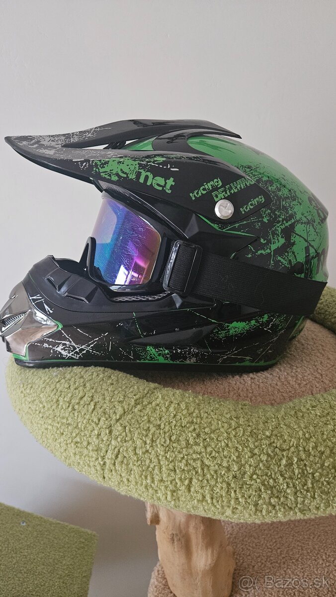 Motocross prilba - 2