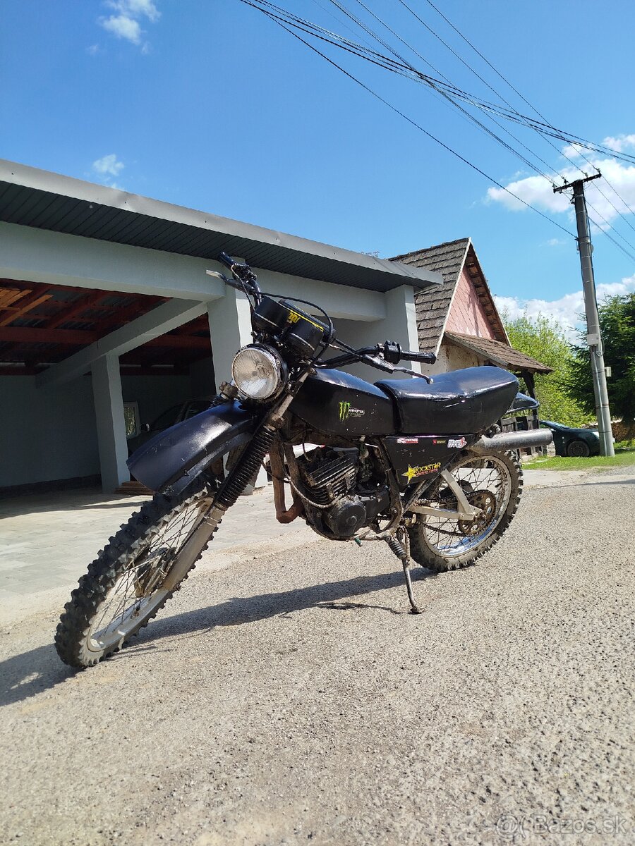 Yamaha DT 125 - 2