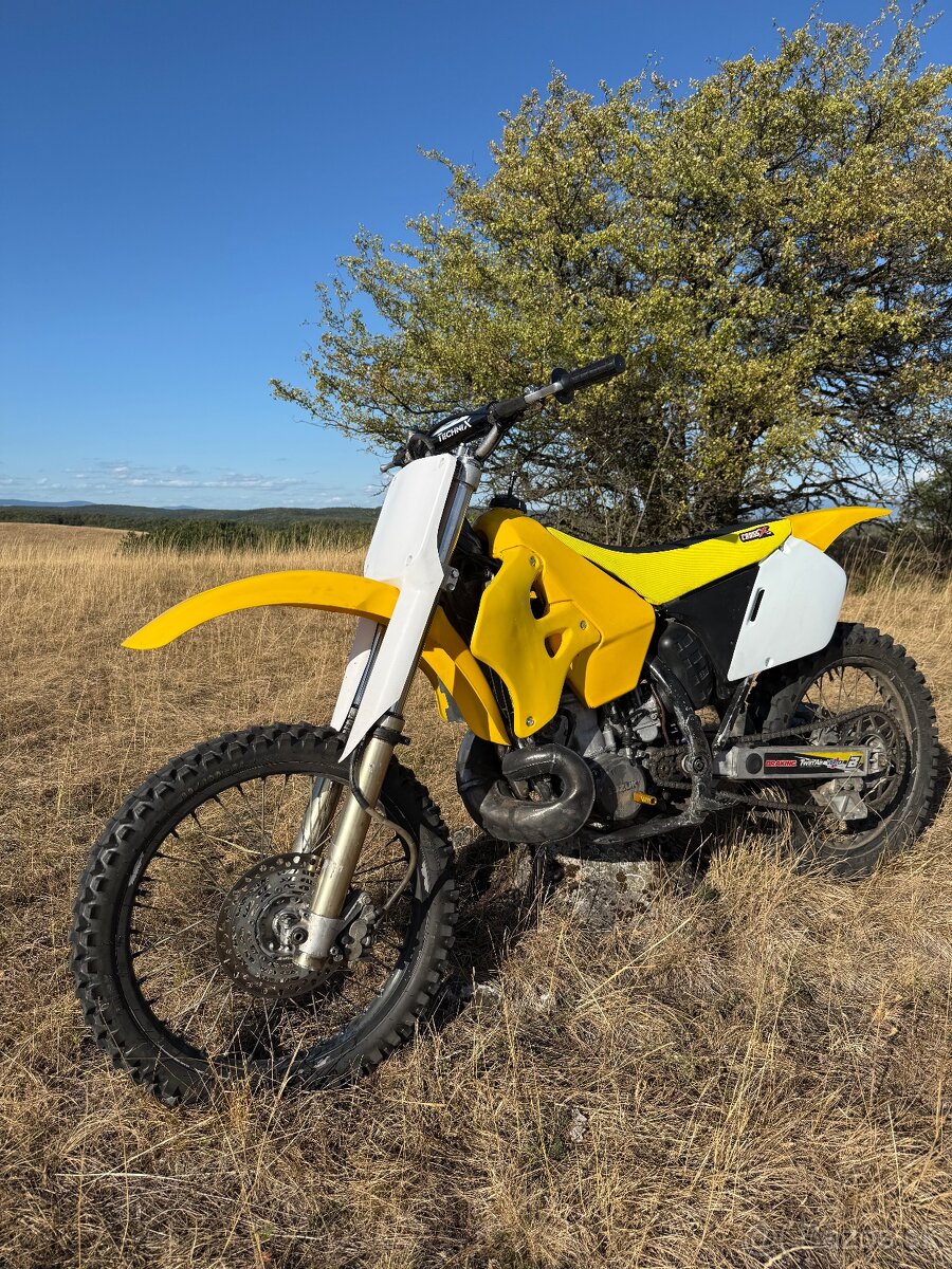 Suzuki rm 250 - 2