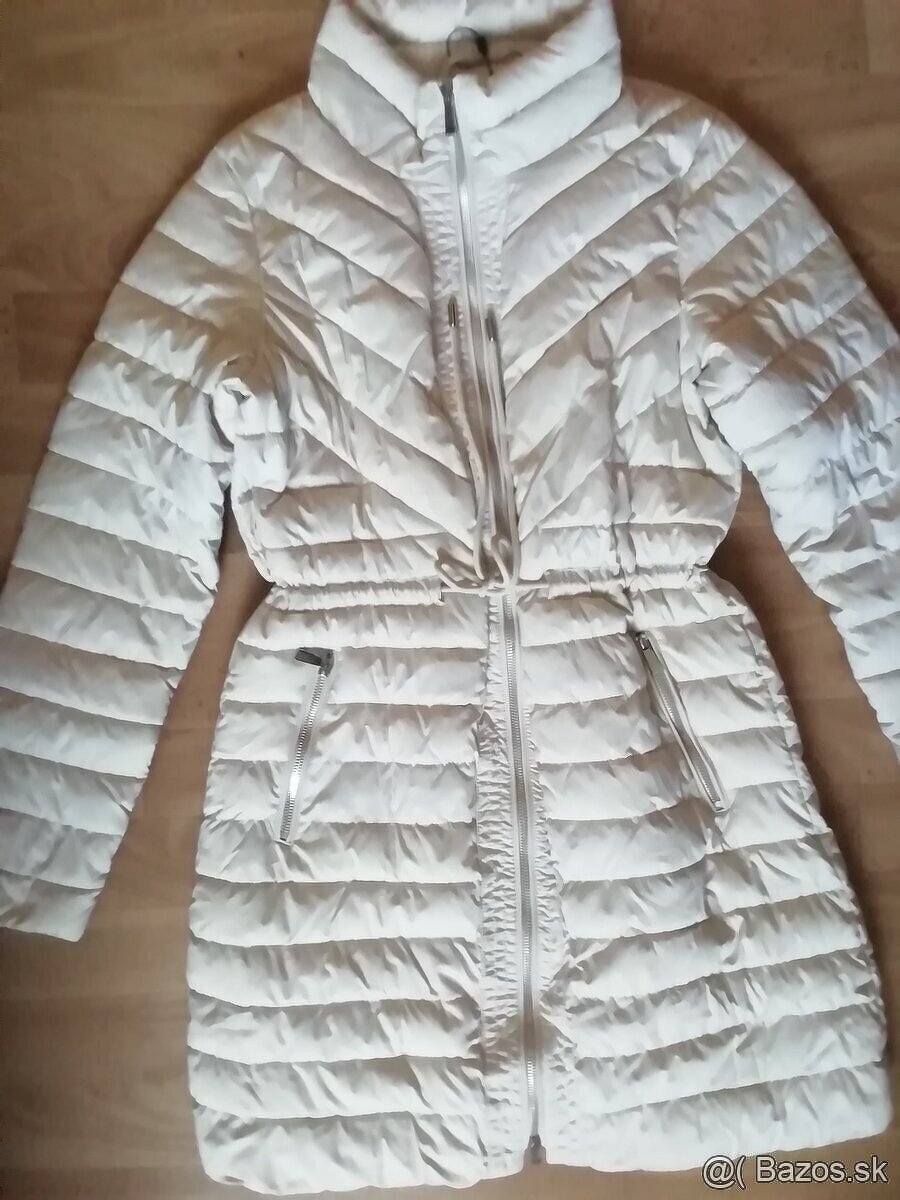 Nova dlhsia vetrovka - 2