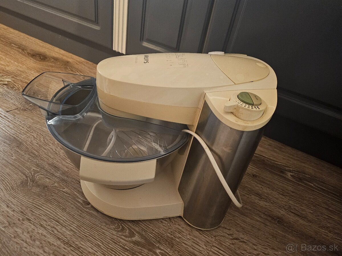 Multifunkčny robot KRUPS - 2