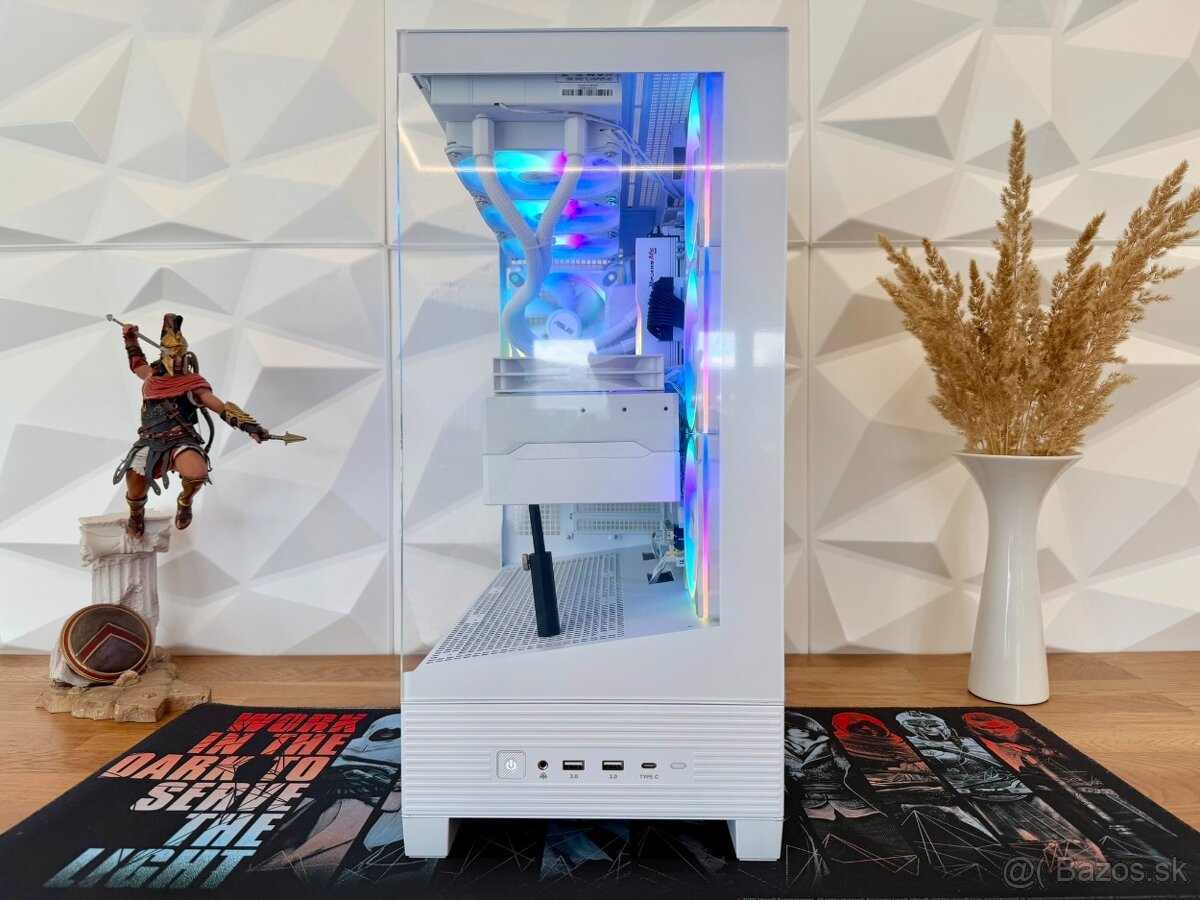 Ryzen 7 9800x3D, RTX 5090 32GB, 64GB RAM DDR5, 2TB SSD M2 - 2