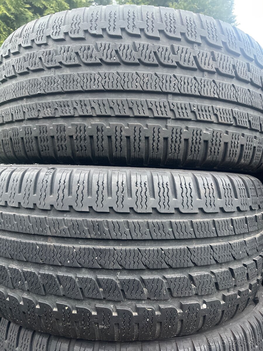 225/50 R16 zimne pneu - 2