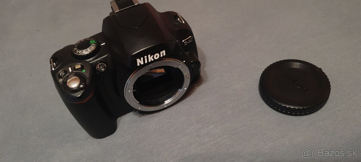 Nikon D40 - 2