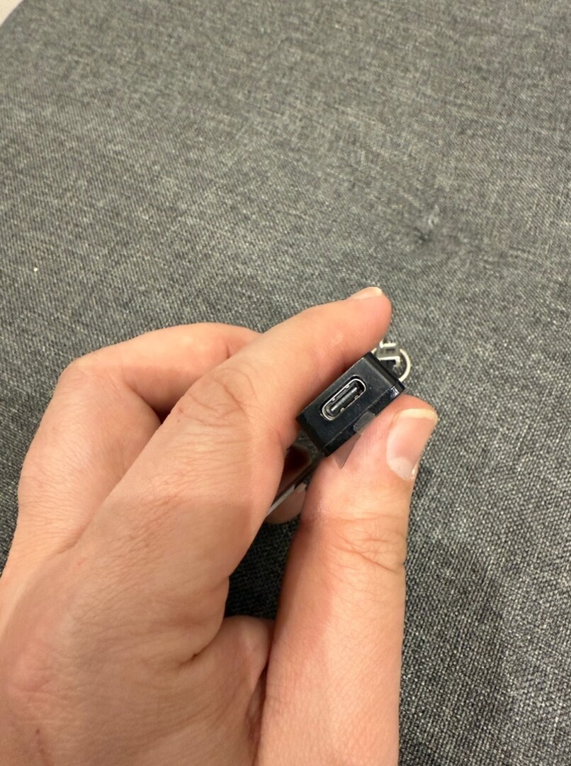 Predám málo používaný Ledger Nano X. - 2