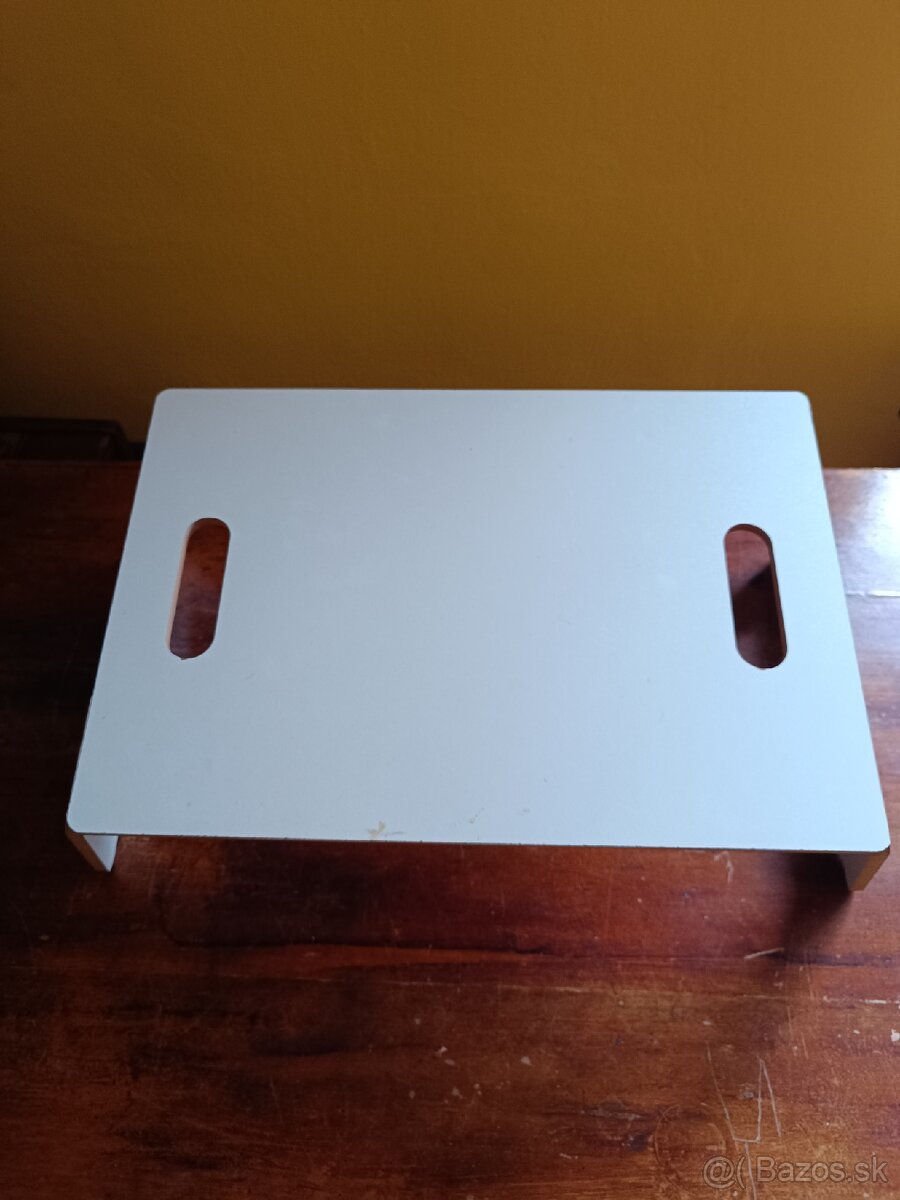 Stolček na jedlo - 2