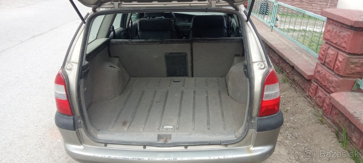 Vectra combi - 2