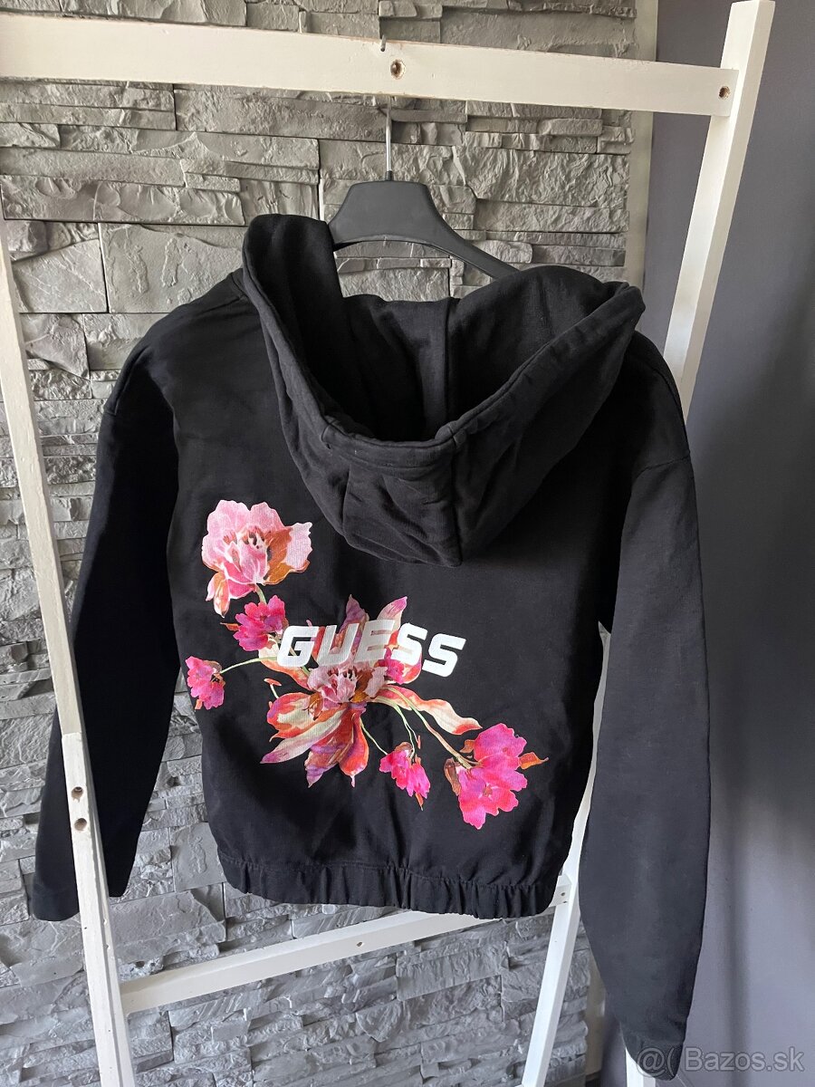 Guess v.M - 2