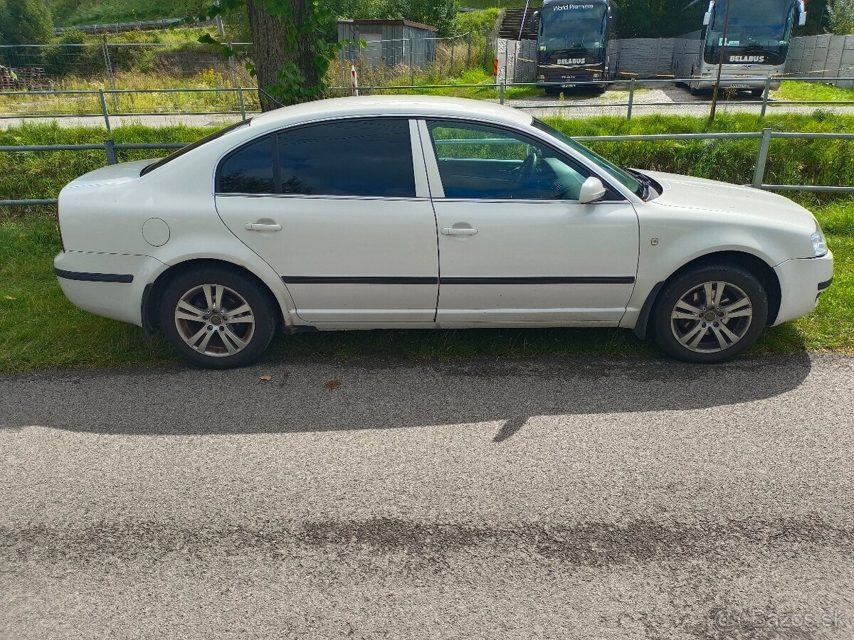 Predám škoda Superb 1 2.0 tdi - 2