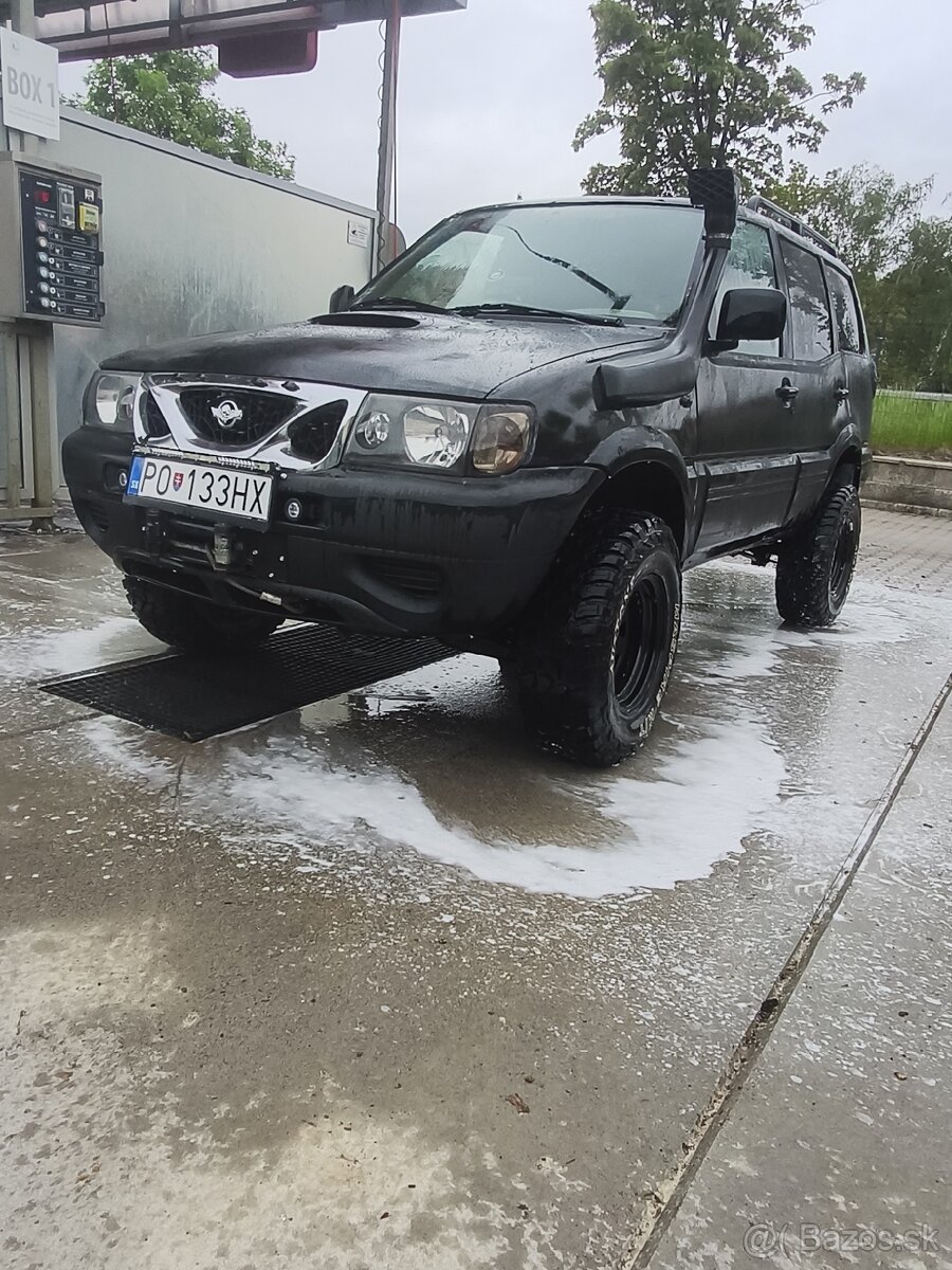 Nissan terrano 2 - 2