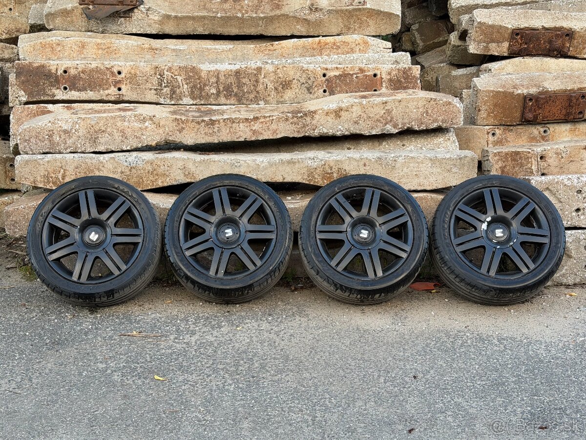 225/45 R17 5x112 Seat Leon FR - 2