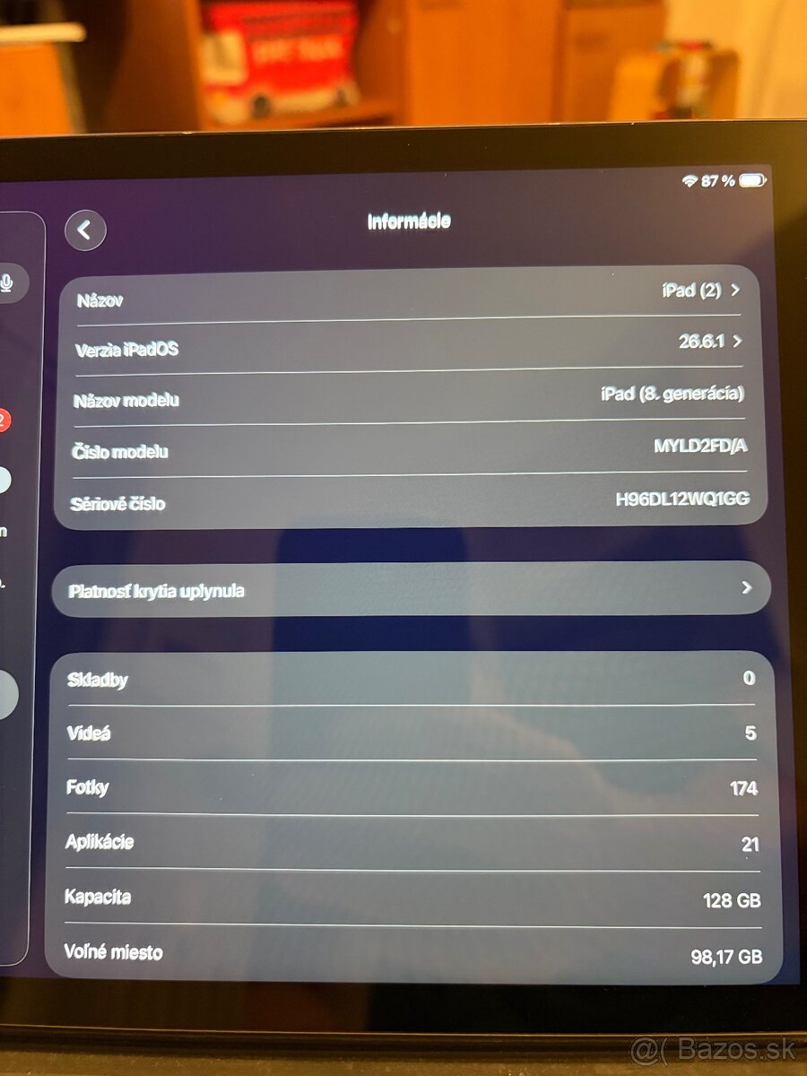 Predam Apple Ipad 8 128gb + Apple smart keyboard + pero - 2