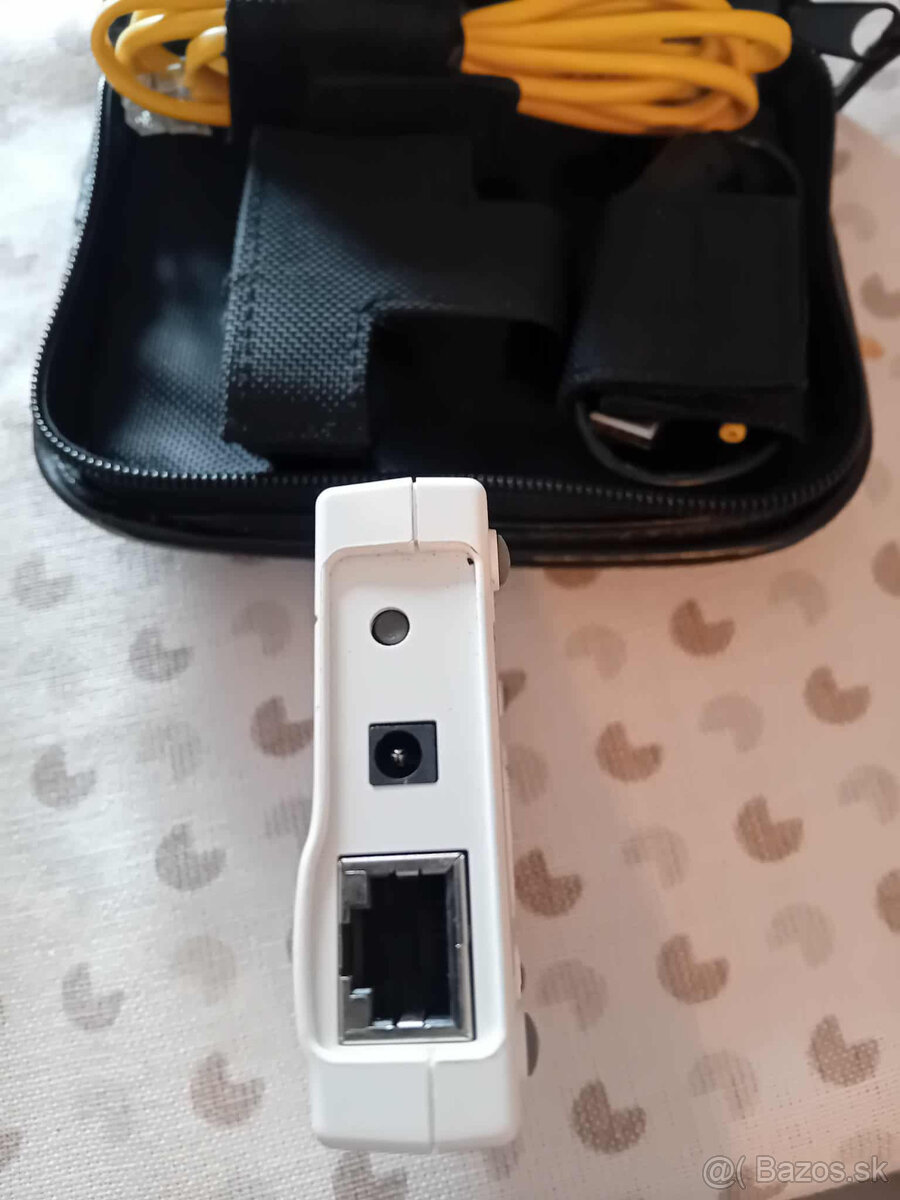 PREDAM WIFI Vreckový router ASUS WL-330G - 2