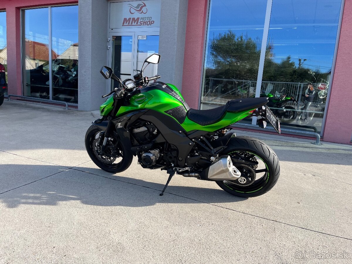 Kawasaki Z1000 - 2