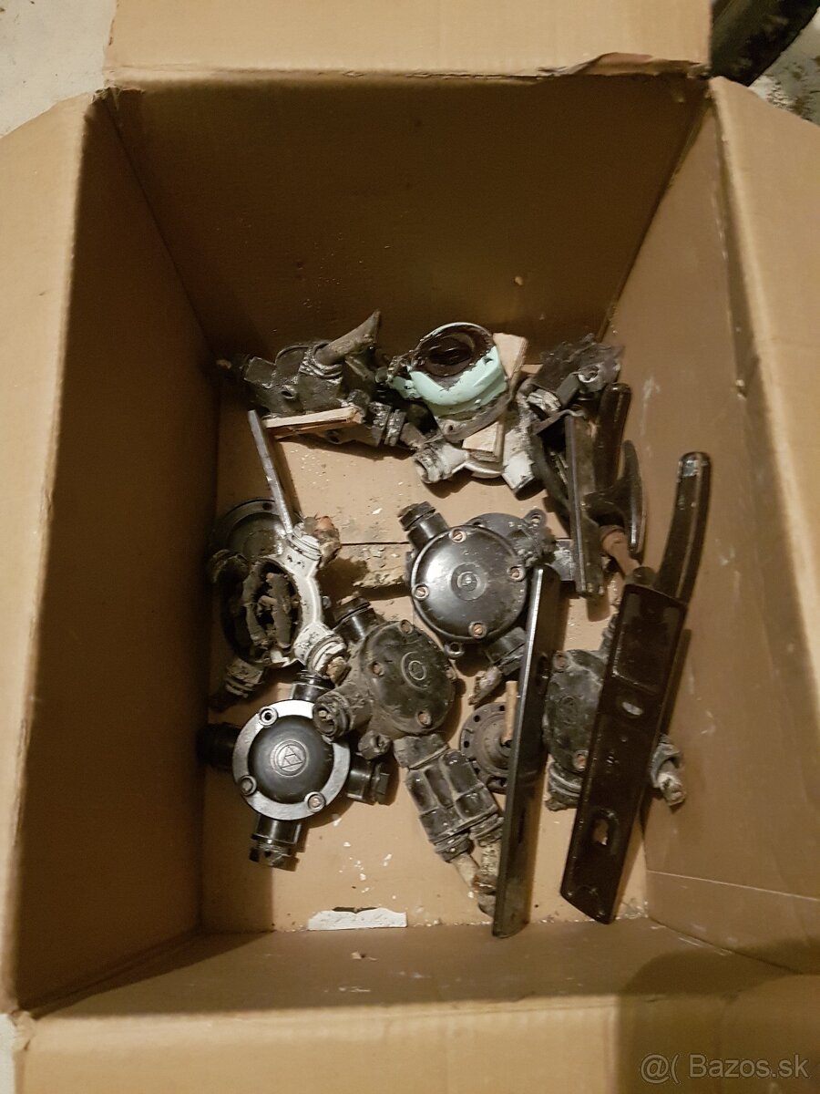 predam rozne bakelitove predmety - 2