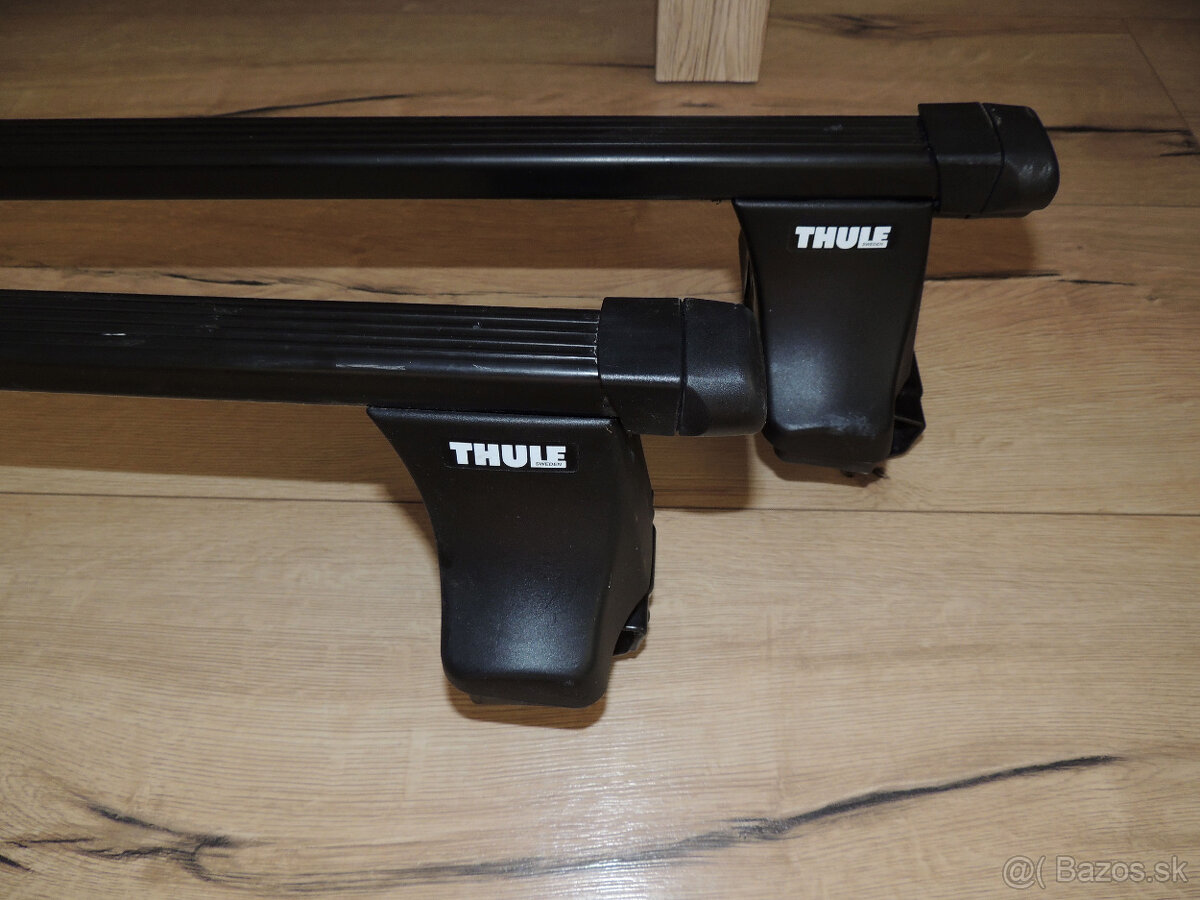 Nosič bicyklov Eckla Porty a univerzálny strešný nosič Thule - 2