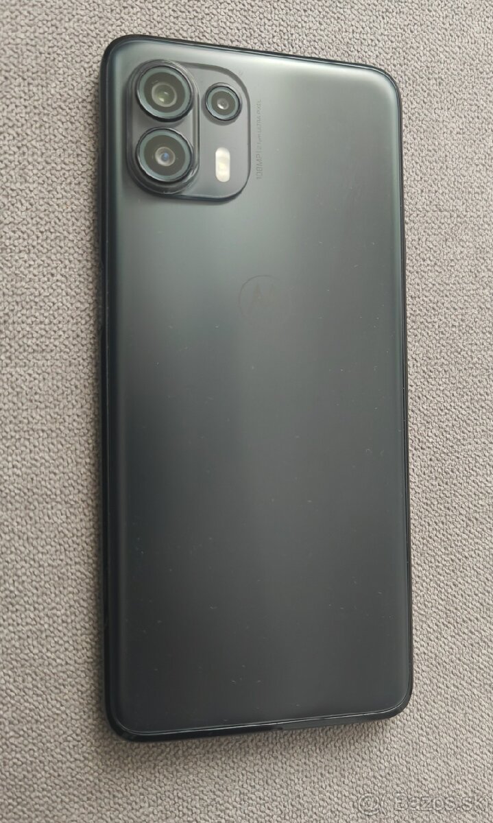 Motorola Edge 20 lite - ako nová - 2