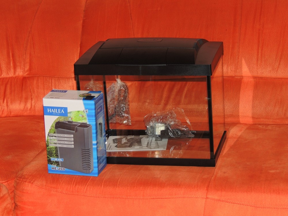 Predám nový akváriový set s objemom 20 l - Čierny - 2