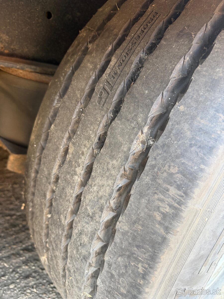 Pneu Cordiant 385/65 R22,5 - 2