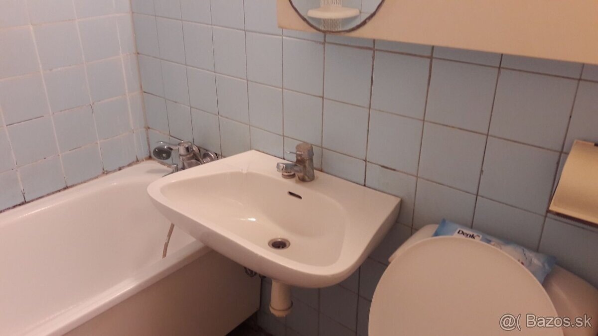 Na predaj 1-izbový byt - 2