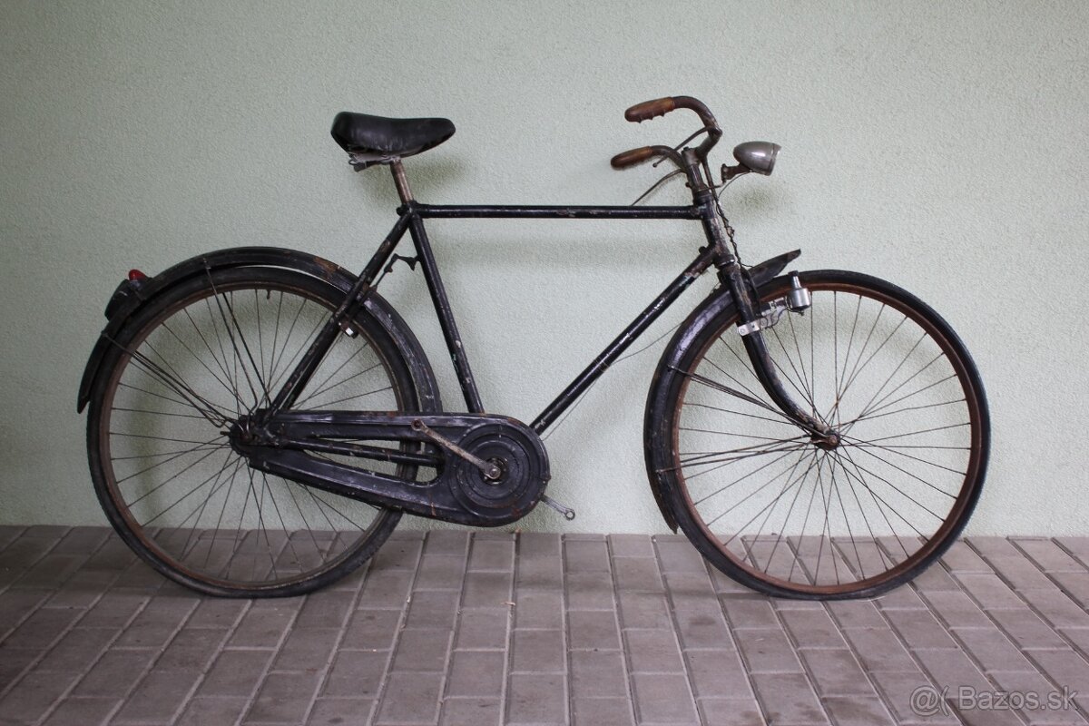 Starožitné bicykle - - 2
