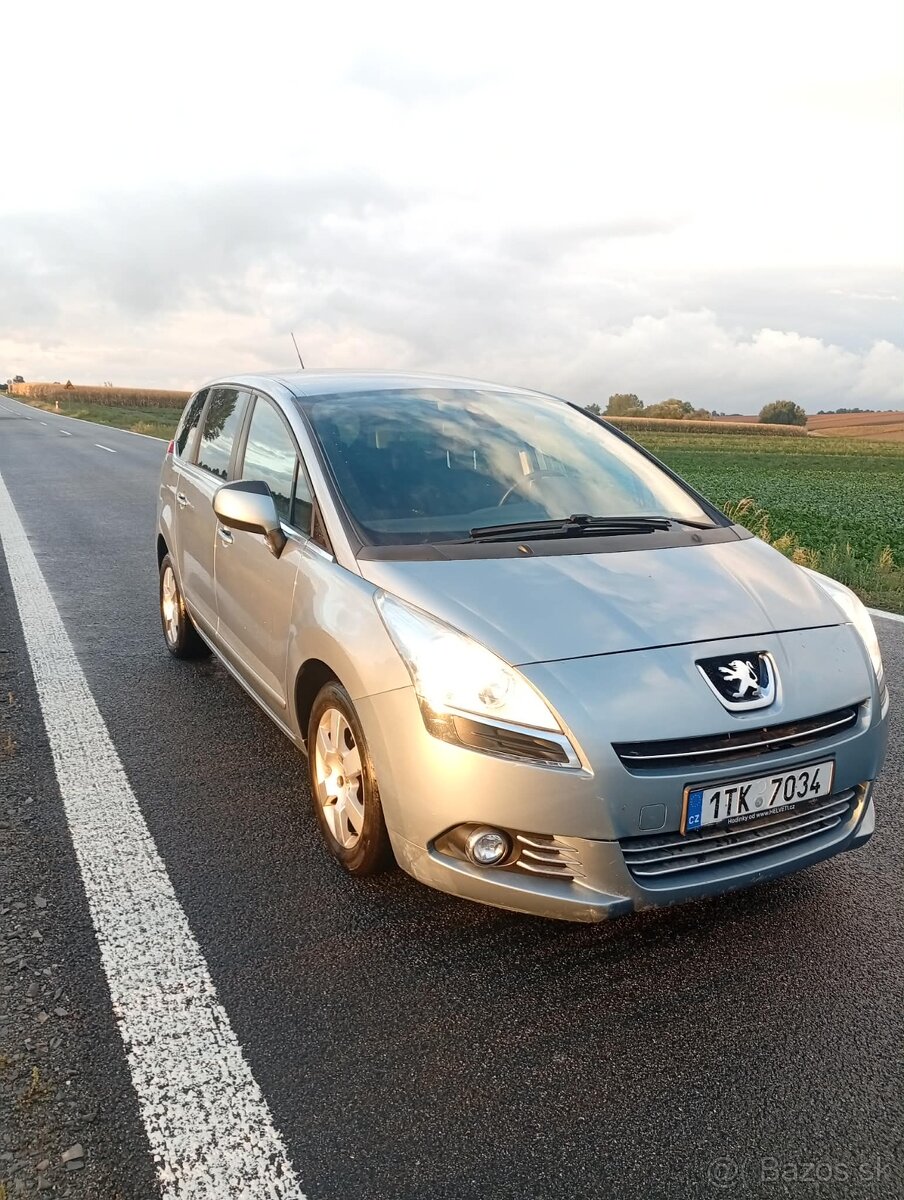 Peugeot 5008 - 2