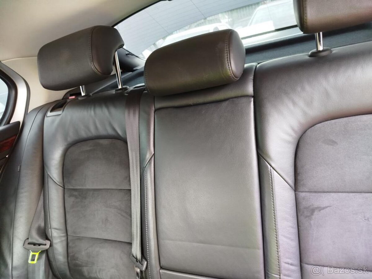 Rozpredám Superb 2 3,6 V6 Laurin Klement na náhradné diely - 2