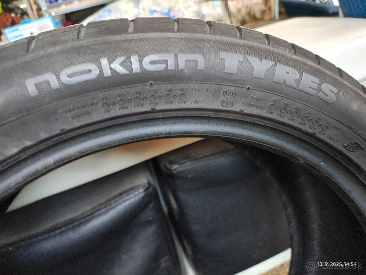 Nokian Powerproof 245/45 R19 - 2
