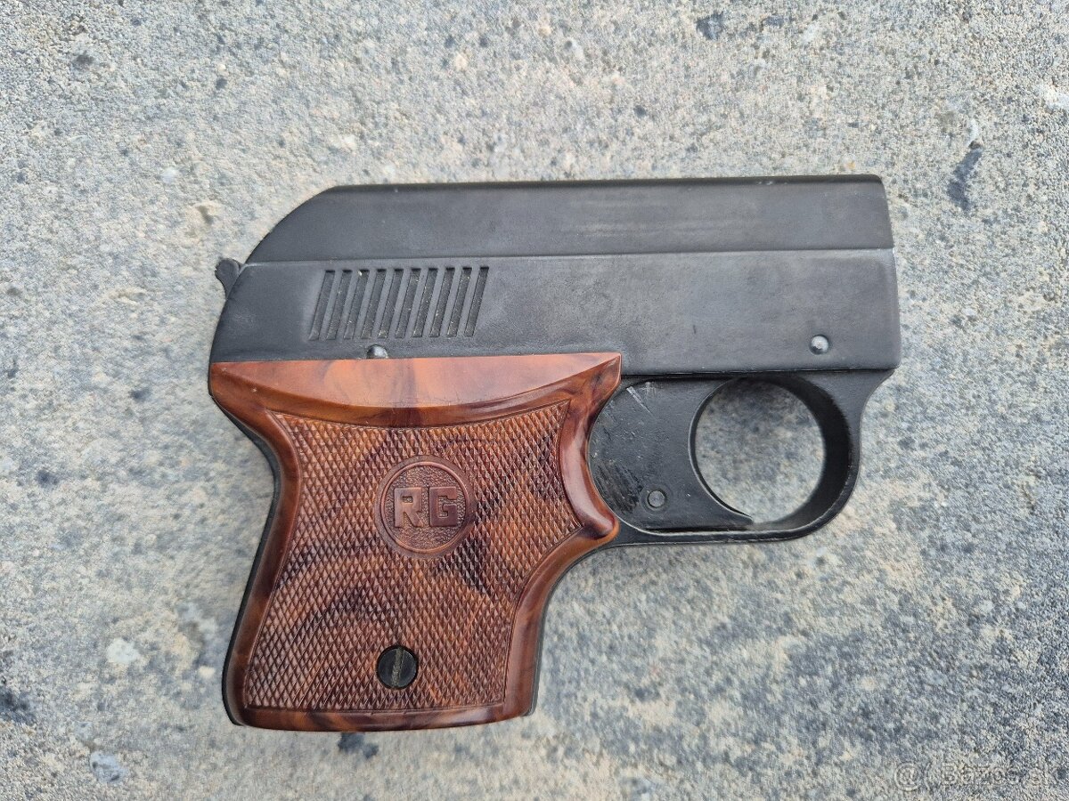 Štartovací pistole ROHM RG3 - 2