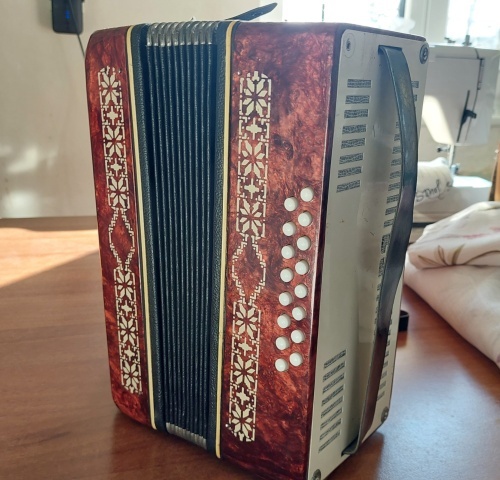 Predám harmoniku - 2