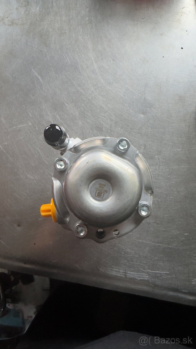 E46 servočerpadlo - 2