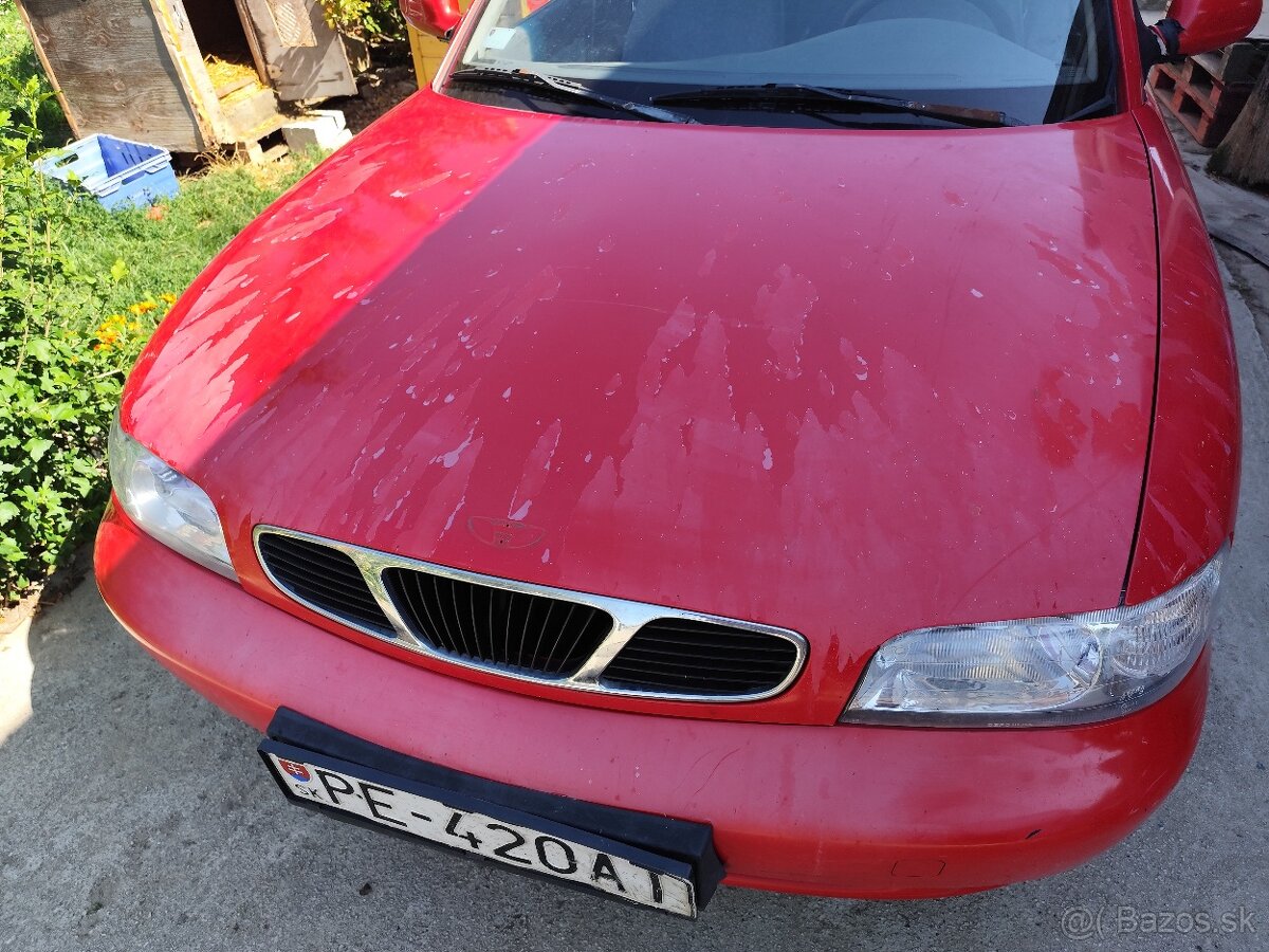 Predám Daewoo Nubira hatchback 2.0 1998 - 2