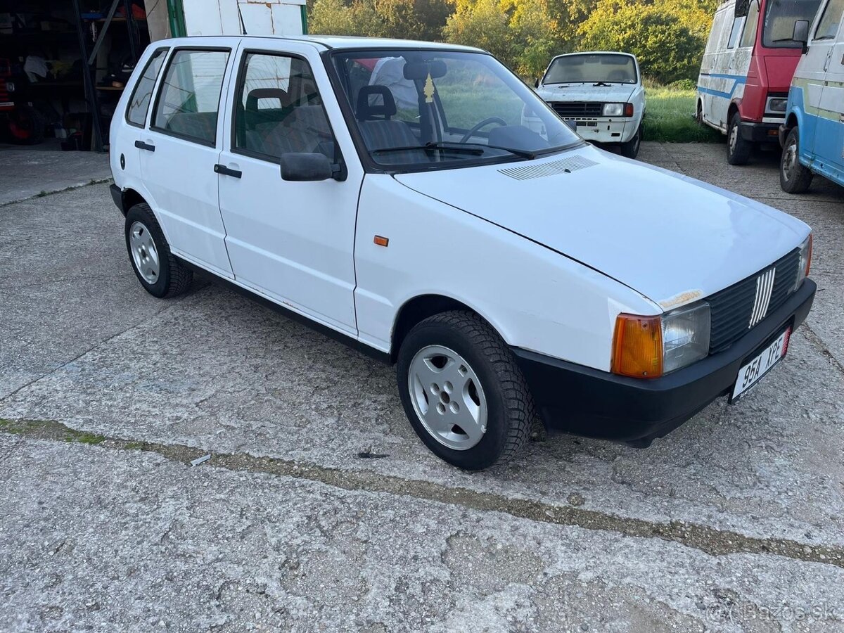 Fiat Uno 1,0 Fire - 2