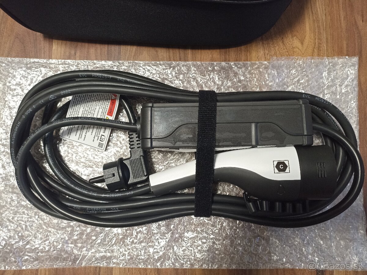 Nabíječka elektromobilů TYP2, 6-12A, 2,7kW - 2