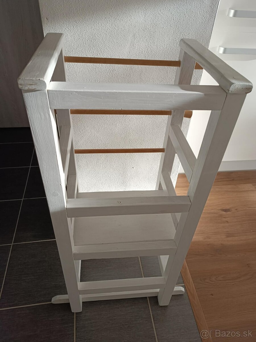 Rastúca veža pre deti - 2