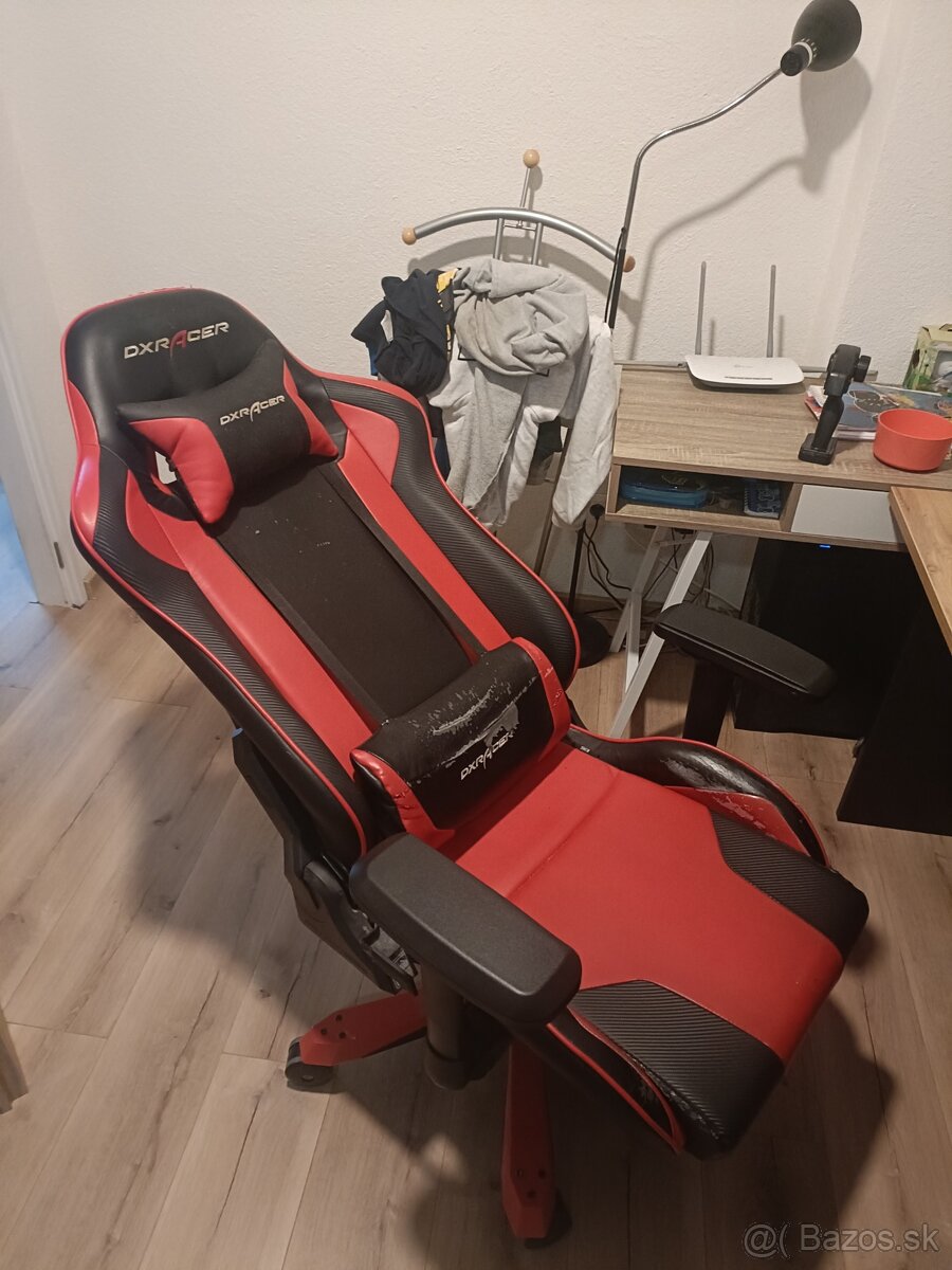Herné kreslo DXRACER King - 2