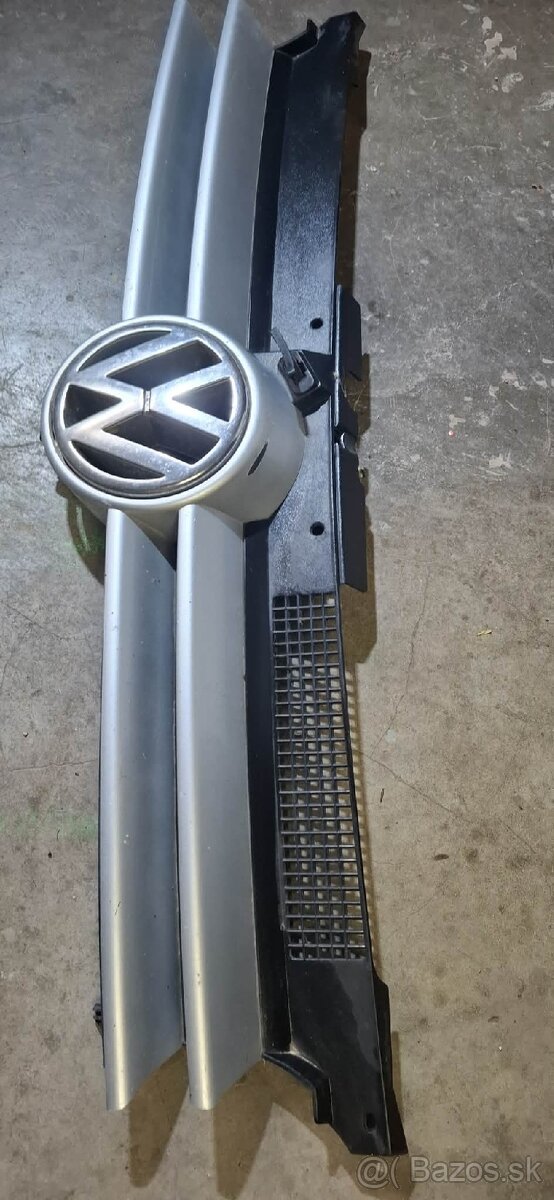 Predná maska Volkswagen Golf 4 - 2