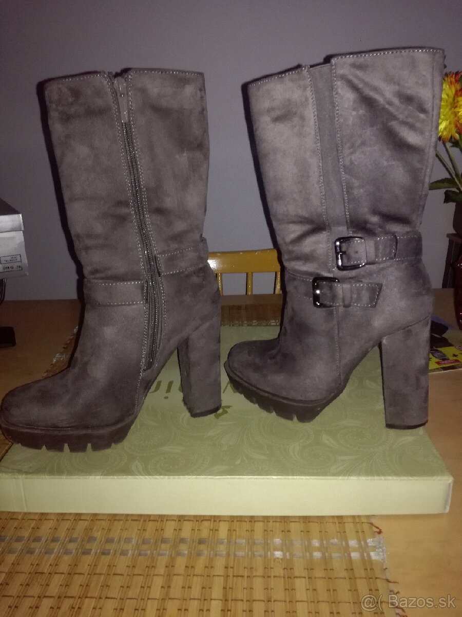 Dmske čižmy 36 - 2