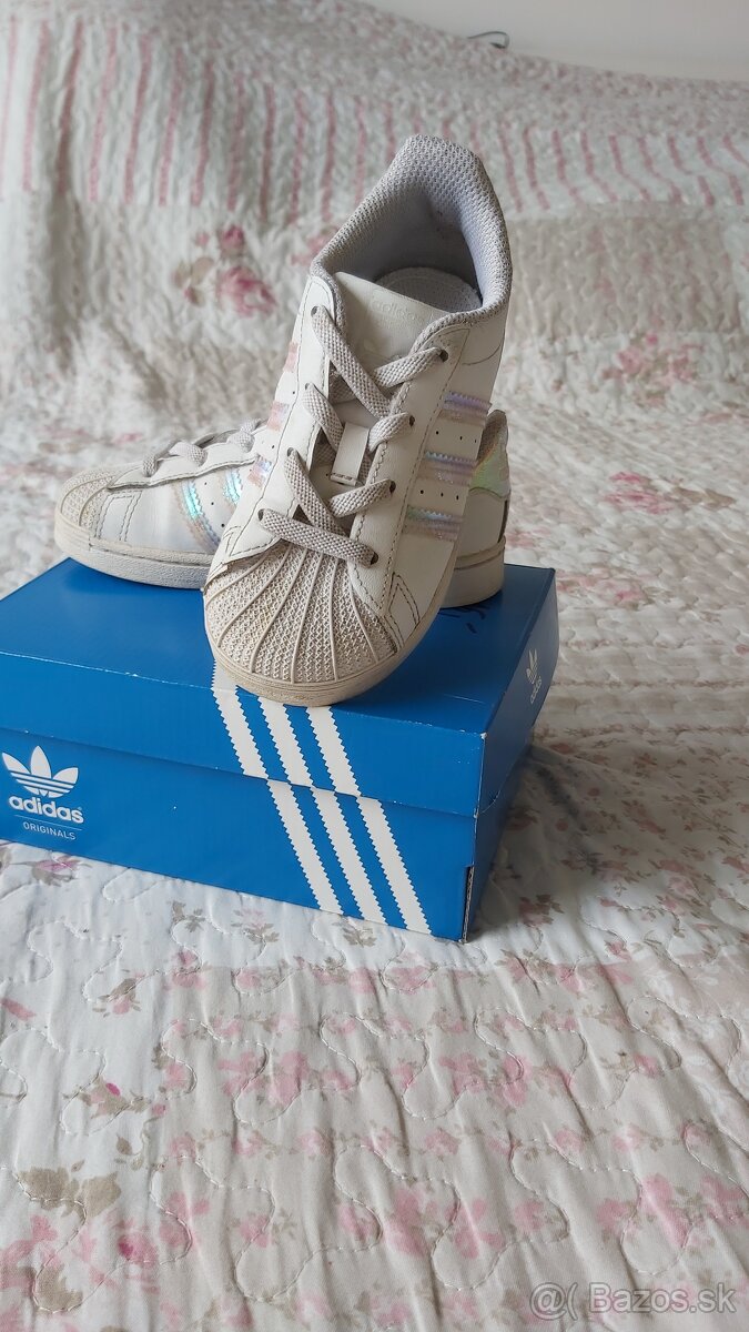 Tenisky adidas supestar vel.26 - 2