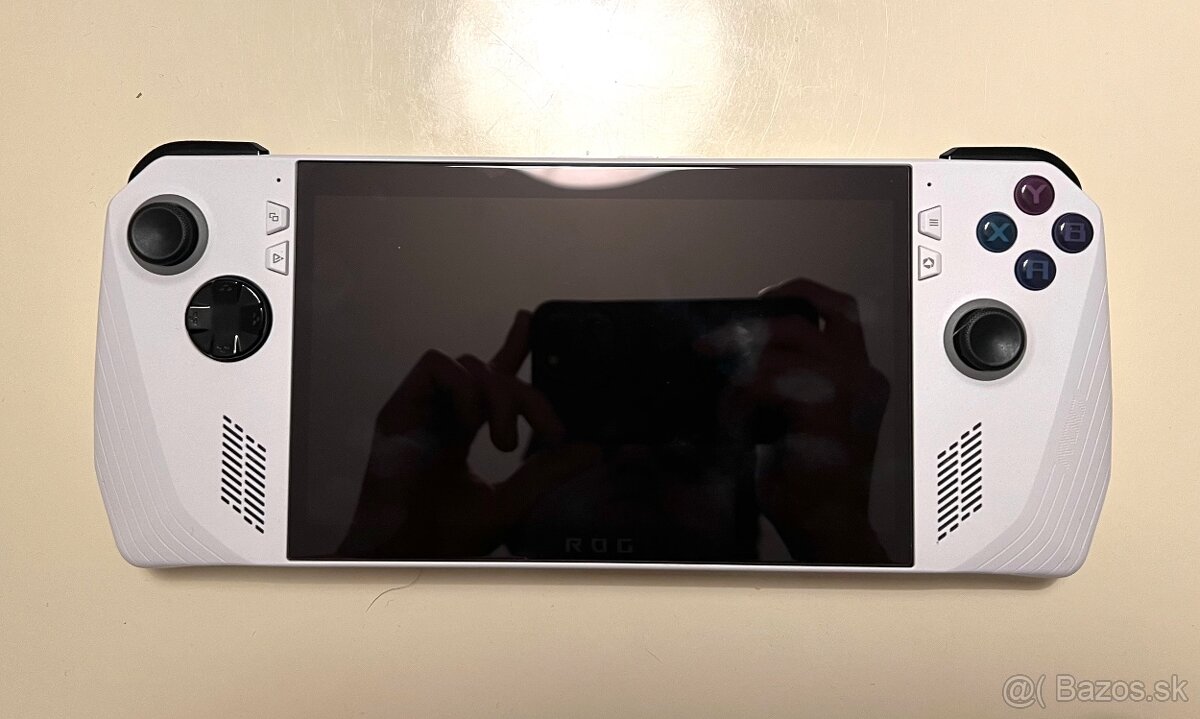 Predám Handheld PC ASUS ROG Ally Z1 Extreme +Originál púzdro - 2