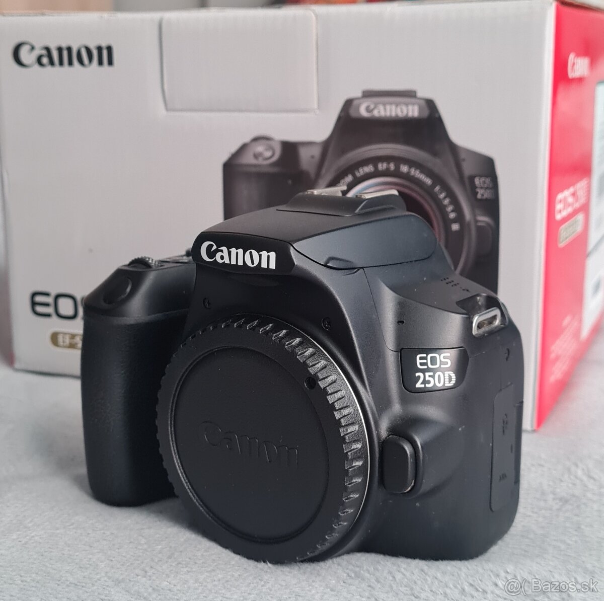 Canon EOS250D Komplet + náhradné batérie - 2