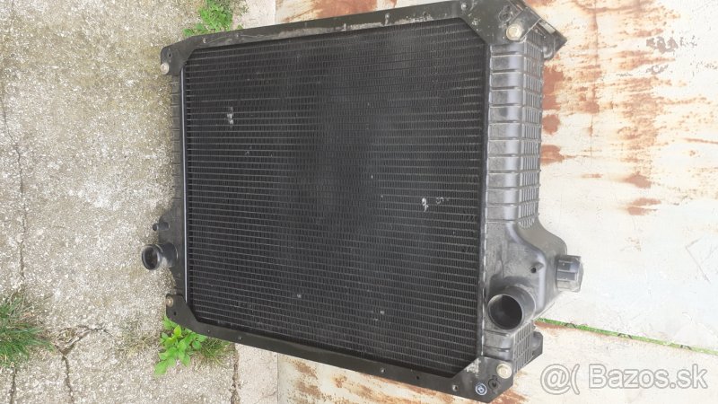 CHLADIČ- CASE IH-NEW HOLLAND - 2